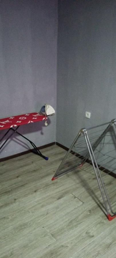 A Cozy Bedsit! Apartamento Taskent Exterior foto