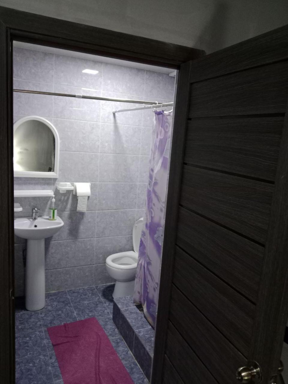 A Cozy Bedsit! Apartamento Taskent Exterior foto